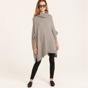 J Crew Women's Light Grey Alpaca Blend Knit Poncho Small/Medium Oversized Fit